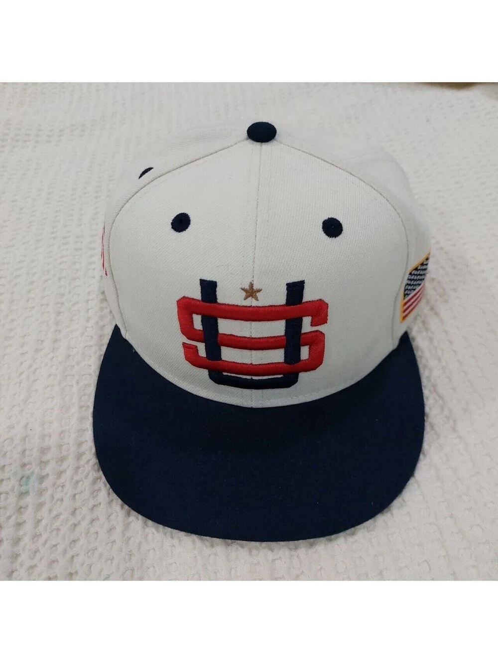 Rings & Crowns Hat Cap Snap Back White Blue USA United States Logo Mens